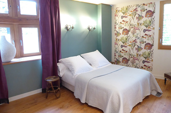 A summary of our bed and breakfast Polignac, Like fish in water room